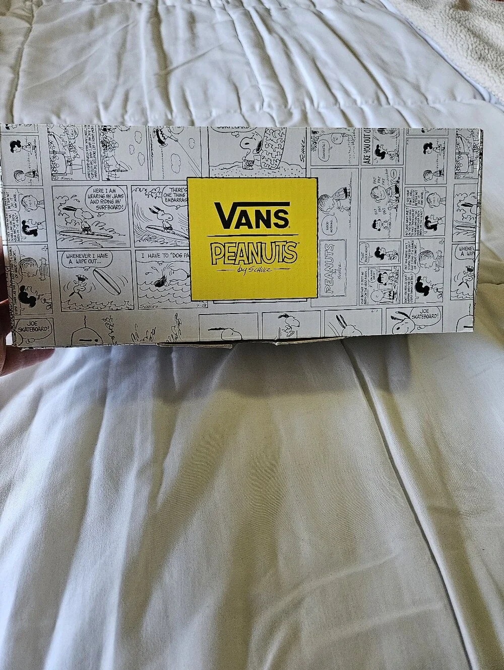Vans x Peanuts Old Skool ‘Charlie Brown’ - Women's 8 (Rare/Collab)